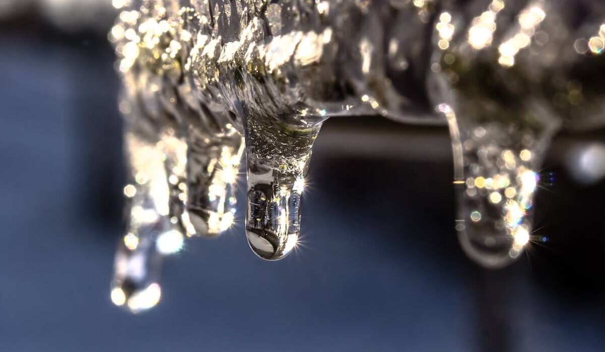 How to Keep Water from Freezing While Camping