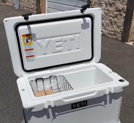 YETI Tundra 45 Cooler