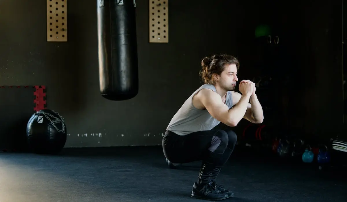 You are currently viewing How to Strengthen Your Knees for Hiking: 15 Exercises & Tips
