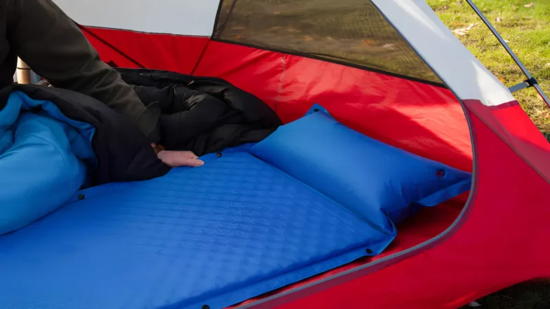 How to Keep Air Mattress Warm When Camping