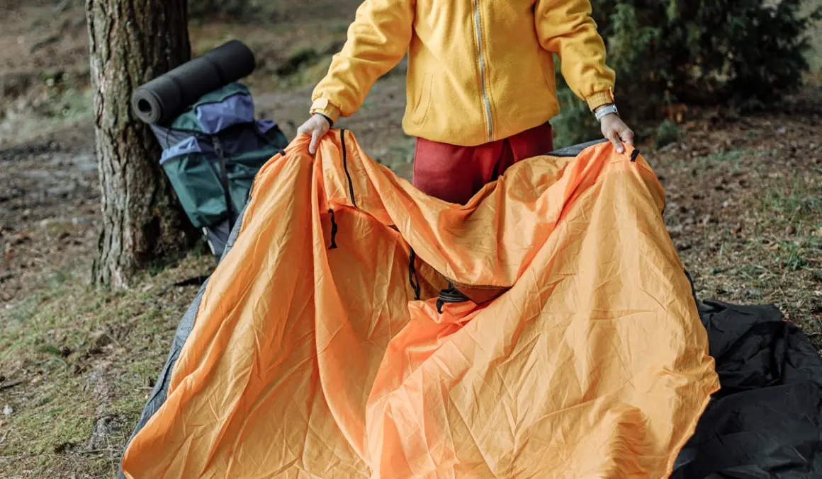 setting up camp to reduce the stress